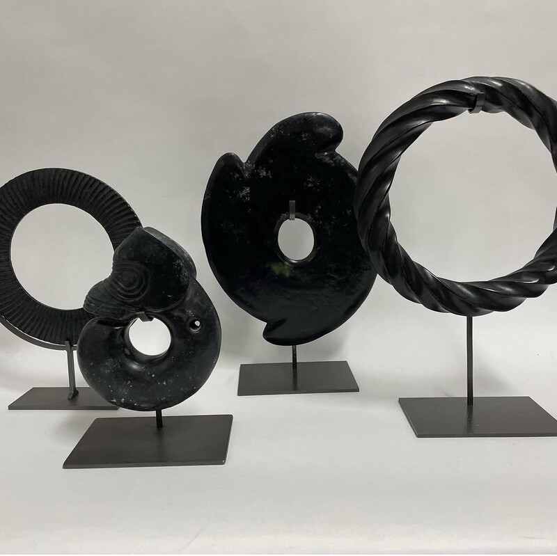 Black item 