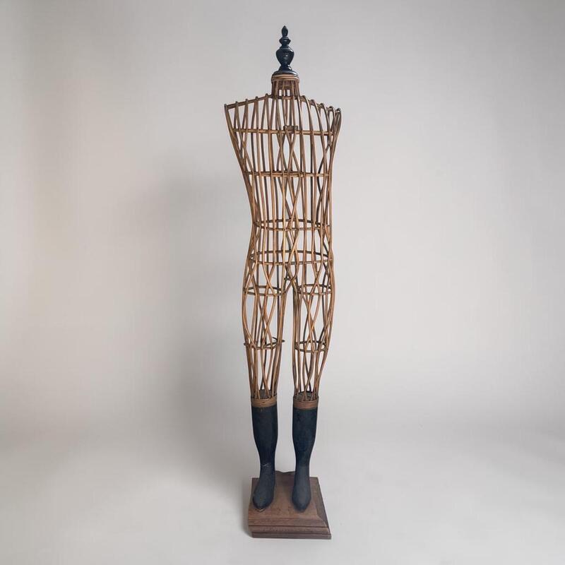 Mannequin in willow wood