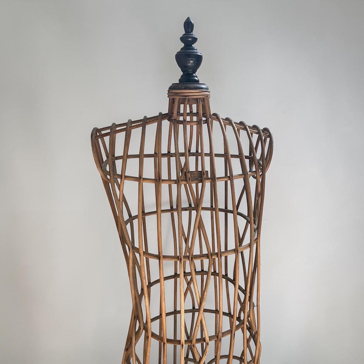 Mannequin in willow wood