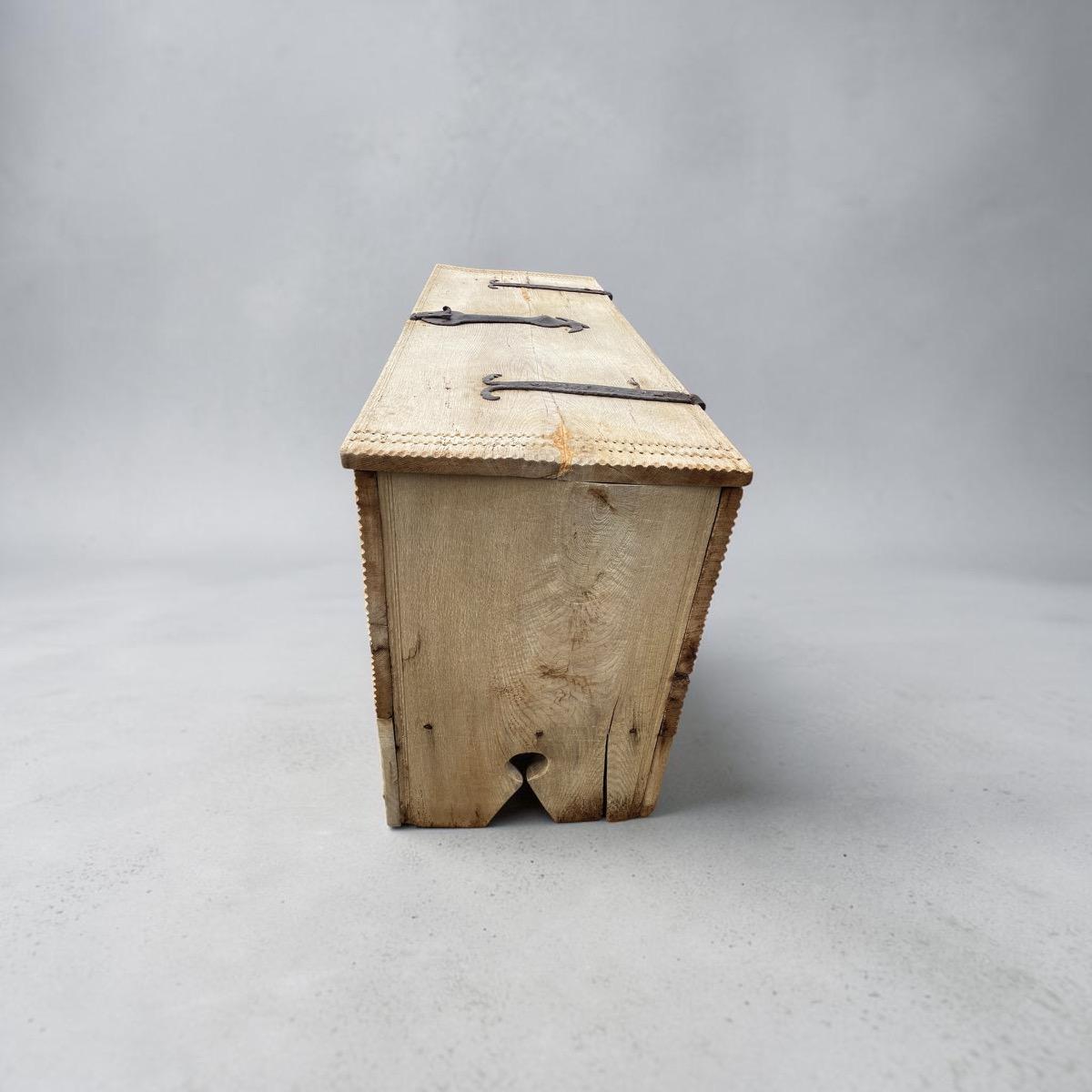 Mooie afgewassen kist uit Duitsland ca 1800